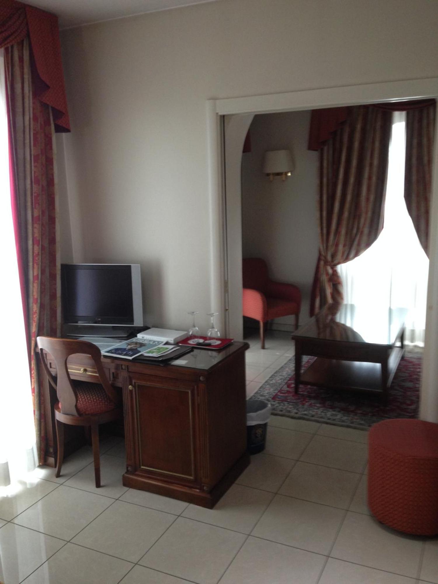 Hotel Villa Savoia Turin Ruang foto